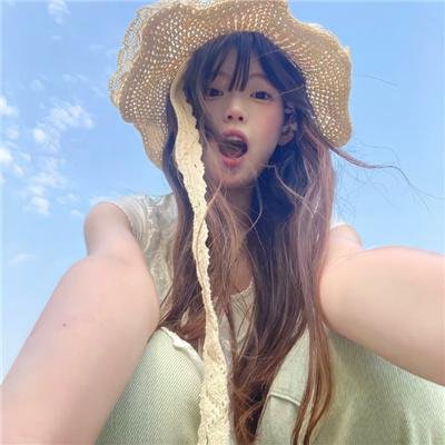 不装了,我比英雄还强